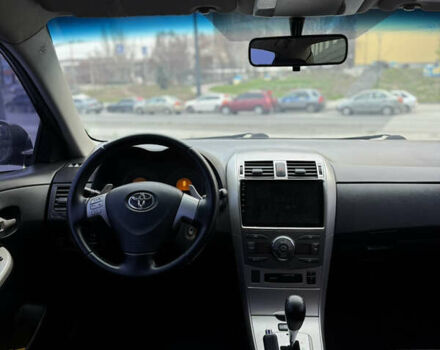 Серый Тойота Королла, объемом двигателя 1.6 л и пробегом 235 тыс. км за 4999 $, фото 10 на Automoto.ua