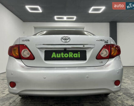 Серый Тойота Королла, объемом двигателя 1.8 л и пробегом 115 тыс. км за 8300 $, фото 4 на Automoto.ua