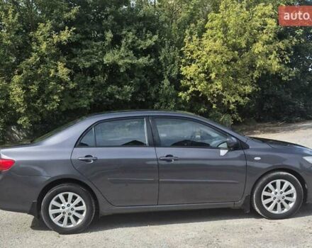 Серый Тойота Королла, объемом двигателя 1.36 л и пробегом 202 тыс. км за 8200 $, фото 4 на Automoto.ua