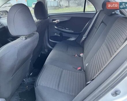 Серый Тойота Королла, объемом двигателя 1.6 л и пробегом 238 тыс. км за 7900 $, фото 26 на Automoto.ua
