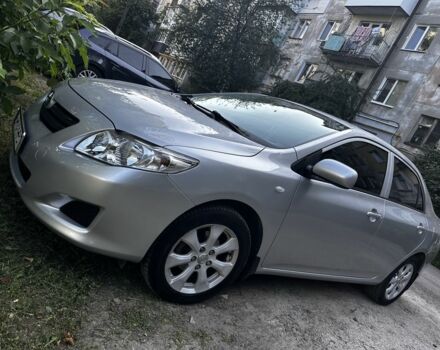 Серый Тойота Королла, объемом двигателя 1.6 л и пробегом 300 тыс. км за 8400 $, фото 1 на Automoto.ua