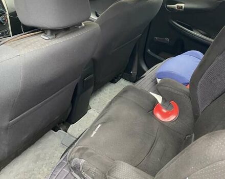 Серый Тойота Королла, объемом двигателя 1.3 л и пробегом 130 тыс. км за 6600 $, фото 4 на Automoto.ua