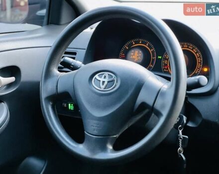 Серый Тойота Королла, объемом двигателя 1.6 л и пробегом 238 тыс. км за 7900 $, фото 29 на Automoto.ua