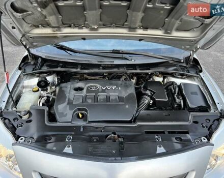 Серый Тойота Королла, объемом двигателя 1.6 л и пробегом 238 тыс. км за 7900 $, фото 32 на Automoto.ua