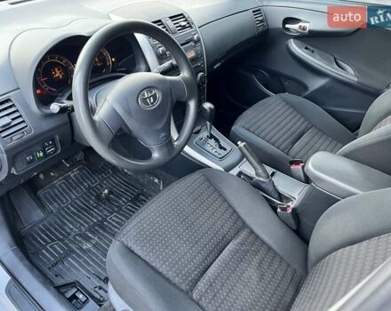 Серый Тойота Королла, объемом двигателя 1.6 л и пробегом 238 тыс. км за 7900 $, фото 24 на Automoto.ua