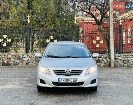 Серый Тойота Королла, объемом двигателя 1.6 л и пробегом 238 тыс. км за 7900 $, фото 1 на Automoto.ua