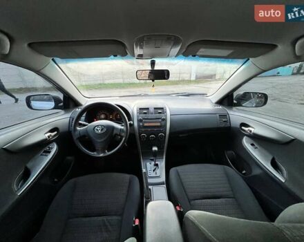 Серый Тойота Королла, объемом двигателя 1.6 л и пробегом 238 тыс. км за 7900 $, фото 27 на Automoto.ua