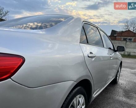 Серый Тойота Королла, объемом двигателя 1.6 л и пробегом 238 тыс. км за 7900 $, фото 17 на Automoto.ua