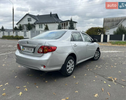 Серый Тойота Королла, объемом двигателя 1.4 л и пробегом 237 тыс. км за 6999 $, фото 13 на Automoto.ua
