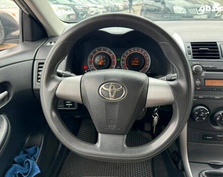 Сірий Тойота Королла, об'ємом двигуна 1.3 л та пробігом 137 тис. км за 7490 $, фото 21 на Automoto.ua