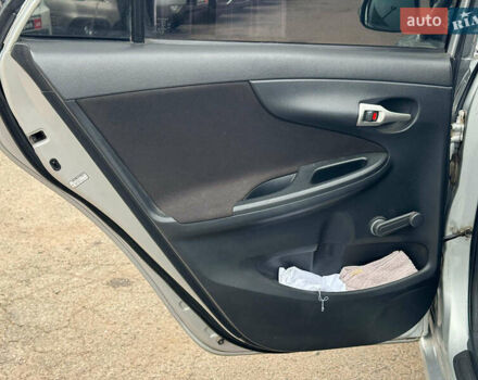 Серый Тойота Королла, объемом двигателя 1.3 л и пробегом 137 тыс. км за 7490 $, фото 15 на Automoto.ua