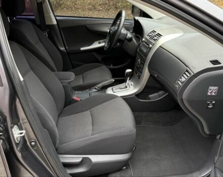 Серый Тойота Королла, объемом двигателя 1.6 л и пробегом 83 тыс. км за 10700 $, фото 8 на Automoto.ua