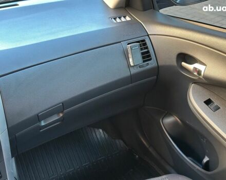 Серый Тойота Королла, объемом двигателя 1.3 л и пробегом 219 тыс. км за 7990 $, фото 18 на Automoto.ua