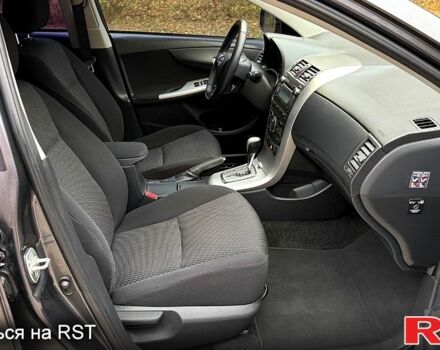 Серый Тойота Королла, объемом двигателя 1.6 л и пробегом 83 тыс. км за 10700 $, фото 8 на Automoto.ua