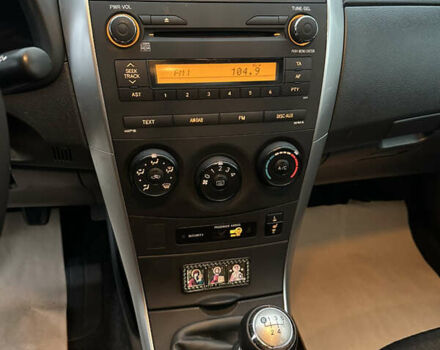 Серый Тойота Королла, объемом двигателя 1.33 л и пробегом 154 тыс. км за 7800 $, фото 14 на Automoto.ua