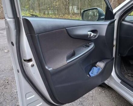 Серый Тойота Королла, объемом двигателя 1.3 л и пробегом 286 тыс. км за 5999 $, фото 11 на Automoto.ua