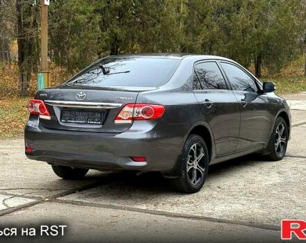 Серый Тойота Королла, объемом двигателя 1.6 л и пробегом 83 тыс. км за 10700 $, фото 6 на Automoto.ua