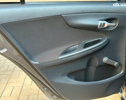 Серый Тойота Королла, объемом двигателя 1.3 л и пробегом 219 тыс. км за 7990 $, фото 14 на Automoto.ua