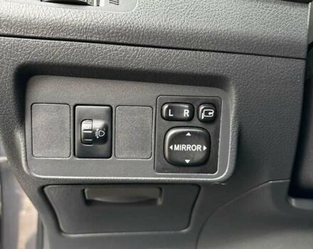 Сірий Тойота Королла, об'ємом двигуна 1.3 л та пробігом 253 тис. км за 7500 $, фото 26 на Automoto.ua