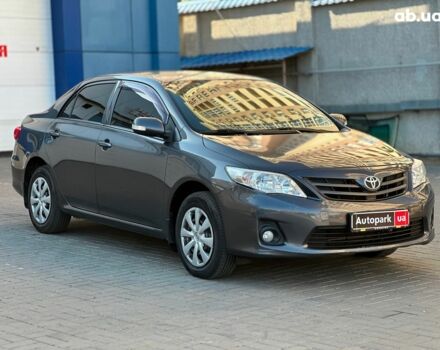 Серый Тойота Королла, объемом двигателя 1.3 л и пробегом 219 тыс. км за 7990 $, фото 2 на Automoto.ua