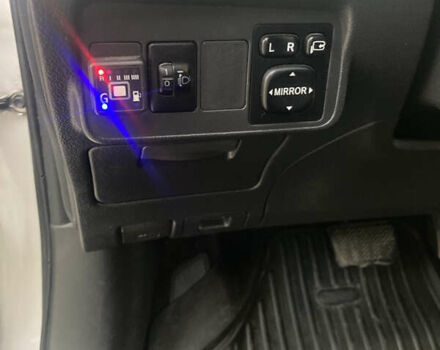 Сірий Тойота Королла, об'ємом двигуна 1.6 л та пробігом 229 тис. км за 9500 $, фото 20 на Automoto.ua