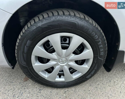 Серый Тойота Королла, объемом двигателя 1.33 л и пробегом 154 тыс. км за 7800 $, фото 37 на Automoto.ua