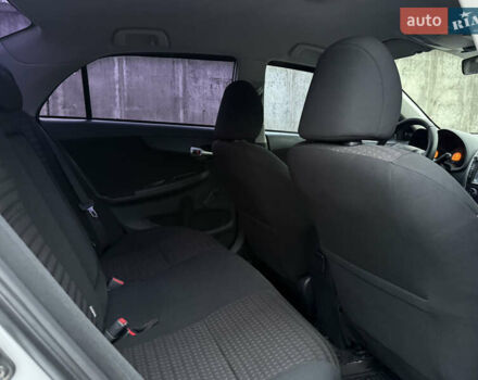 Сірий Тойота Королла, об'ємом двигуна 1.33 л та пробігом 138 тис. км за 7650 $, фото 25 на Automoto.ua