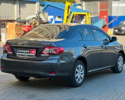 Серый Тойота Королла, объемом двигателя 1.3 л и пробегом 219 тыс. км за 7990 $, фото 4 на Automoto.ua
