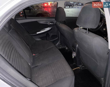 Сірий Тойота Королла, об'ємом двигуна 1.3 л та пробігом 204 тис. км за 7500 $, фото 9 на Automoto.ua