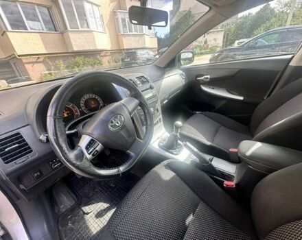 Серый Тойота Королла, объемом двигателя 0 л и пробегом 358 тыс. км за 5000 $, фото 2 на Automoto.ua