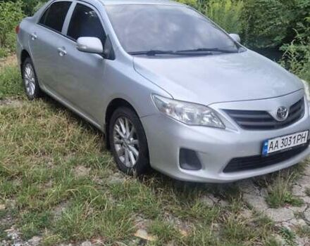 Серый Тойота Королла, объемом двигателя 1.6 л и пробегом 235 тыс. км за 7200 $, фото 4 на Automoto.ua