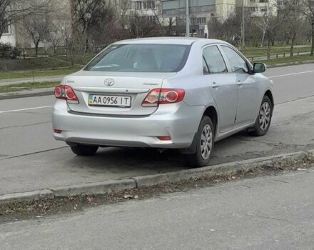 Сірий Тойота Королла, об'ємом двигуна 1.33 л та пробігом 156 тис. км за 9000 $, фото 2 на Automoto.ua