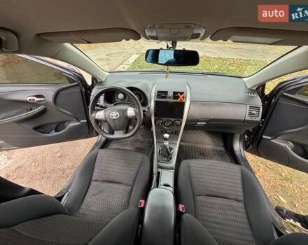 Сірий Тойота Королла, об'ємом двигуна 1.3 л та пробігом 253 тис. км за 7500 $, фото 13 на Automoto.ua