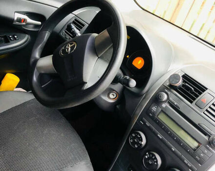 Сірий Тойота Королла, об'ємом двигуна 1.33 л та пробігом 160 тис. км за 7700 $, фото 8 на Automoto.ua