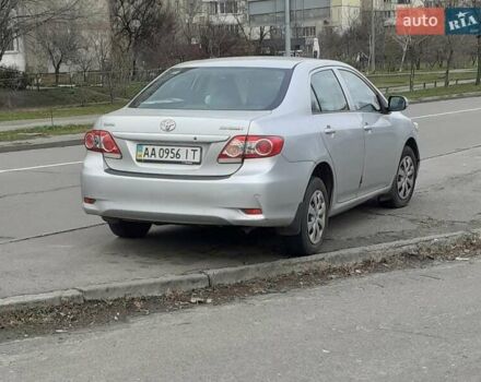Сірий Тойота Королла, об'ємом двигуна 1.33 л та пробігом 156 тис. км за 9000 $, фото 1 на Automoto.ua