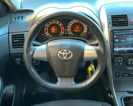 Серый Тойота Королла, объемом двигателя 1.3 л и пробегом 219 тыс. км за 7990 $, фото 17 на Automoto.ua