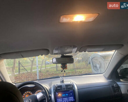 Сірий Тойота Королла, об'ємом двигуна 1.6 л та пробігом 229 тис. км за 9500 $, фото 21 на Automoto.ua