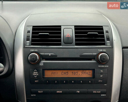 Серый Тойота Королла, объемом двигателя 1.3 л и пробегом 137 тыс. км за 7490 $, фото 24 на Automoto.ua