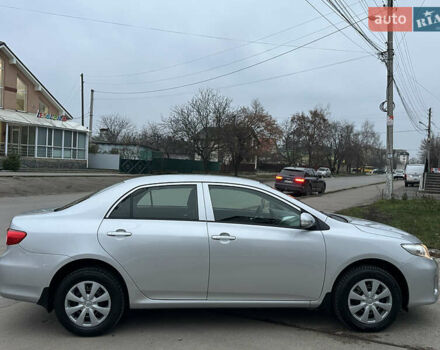 Серый Тойота Королла, объемом двигателя 1.33 л и пробегом 154 тыс. км за 7800 $, фото 3 на Automoto.ua