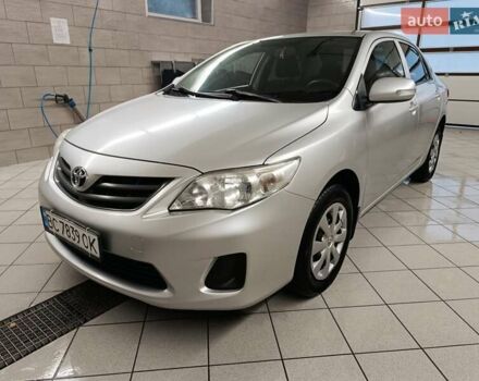 Сірий Тойота Королла, об'ємом двигуна 1.33 л та пробігом 147 тис. км за 9000 $, фото 1 на Automoto.ua