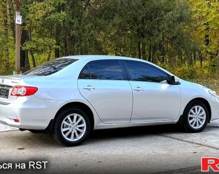 Серый Тойота Королла, объемом двигателя 1.6 л и пробегом 83 тыс. км за 10800 $, фото 3 на Automoto.ua