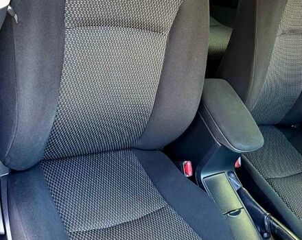 Серый Тойота Королла, объемом двигателя 1.6 л и пробегом 83 тыс. км за 10800 $, фото 8 на Automoto.ua