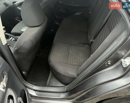 Серый Тойота Королла, объемом двигателя 1.33 л и пробегом 211 тыс. км за 6300 $, фото 7 на Automoto.ua