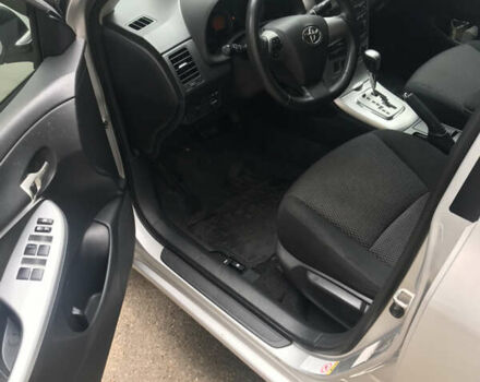Серый Тойота Королла, объемом двигателя 1.6 л и пробегом 167 тыс. км за 10900 $, фото 3 на Automoto.ua