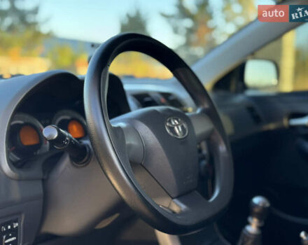 Серый Тойота Королла, объемом двигателя 1.6 л и пробегом 265 тыс. км за 7899 $, фото 13 на Automoto.ua