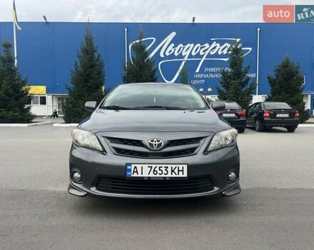Сірий Тойота Королла, об'ємом двигуна 1.8 л та пробігом 52 тис. км за 11900 $, фото 4 на Automoto.ua