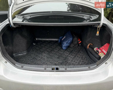 Серый Тойота Королла, объемом двигателя 1.6 л и пробегом 167 тыс. км за 10900 $, фото 6 на Automoto.ua