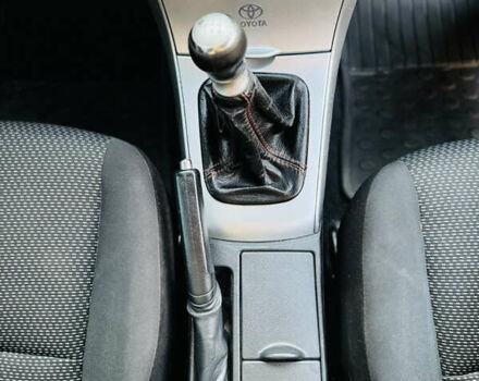 Сірий Тойота Королла, об'ємом двигуна 1.6 л та пробігом 280 тис. км за 6899 $, фото 26 на Automoto.ua