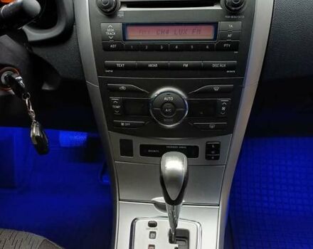 Серый Тойота Королла, объемом двигателя 1.6 л и пробегом 85 тыс. км за 11500 $, фото 10 на Automoto.ua