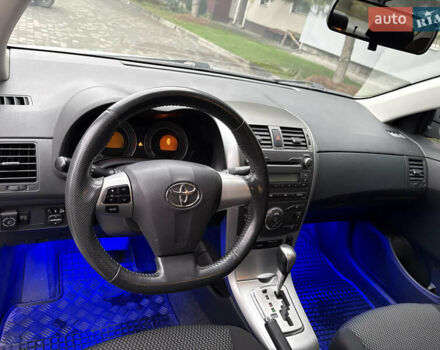 Сірий Тойота Королла, об'ємом двигуна 1.6 л та пробігом 85 тис. км за 12450 $, фото 28 на Automoto.ua